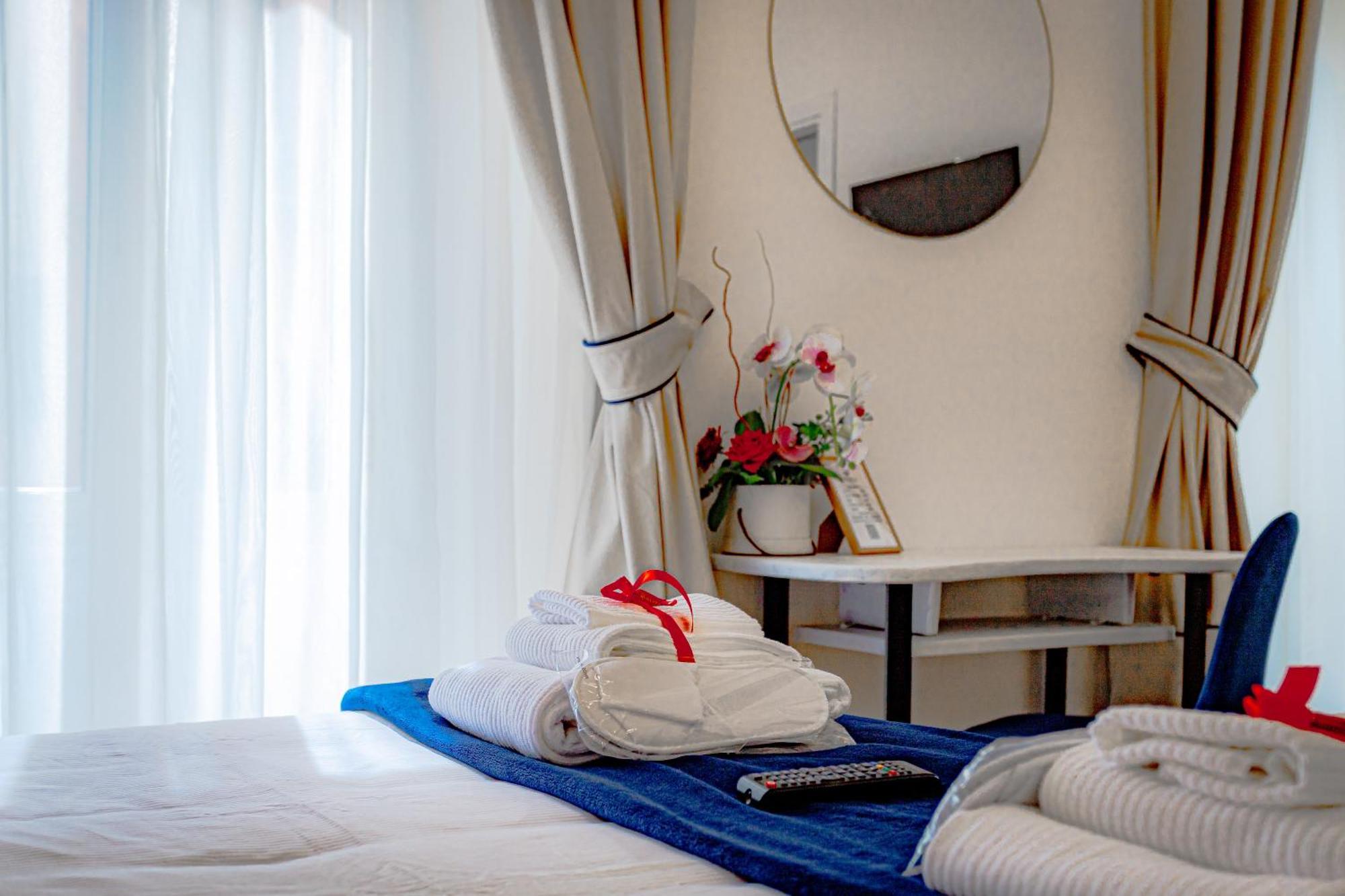 Historical Center Hotel Roma Ngoại thất bức ảnh