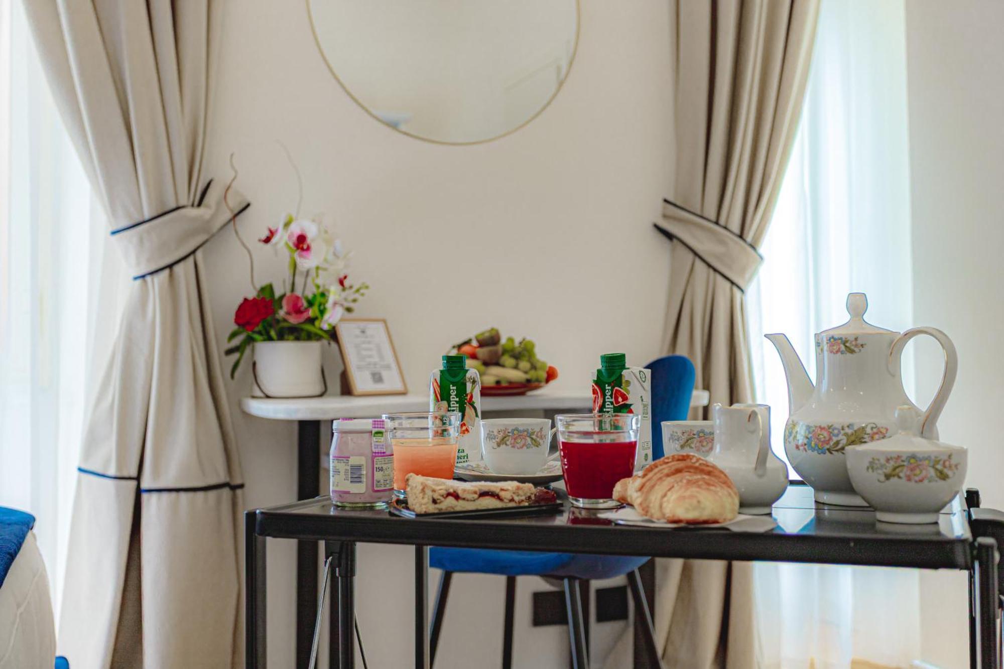 Historical Center Hotel Roma Ngoại thất bức ảnh